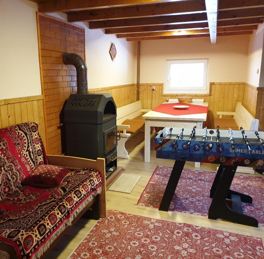Green House Георгени Екстериор снимка